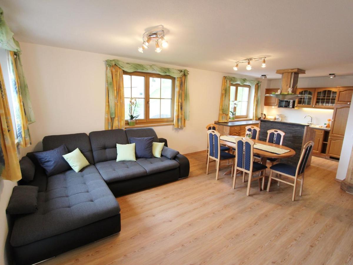 Cosy Holiday Flat In A Farmhouse Taxenbach Rom bilde