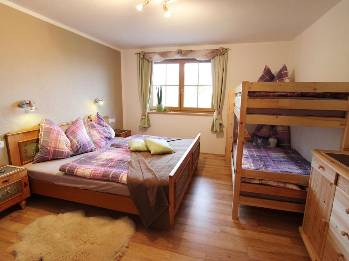 Cosy Holiday Flat In A Farmhouse Taxenbach Eksteriør bilde