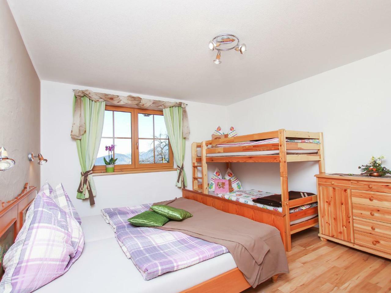 Cosy Holiday Flat In A Farmhouse Taxenbach Eksteriør bilde